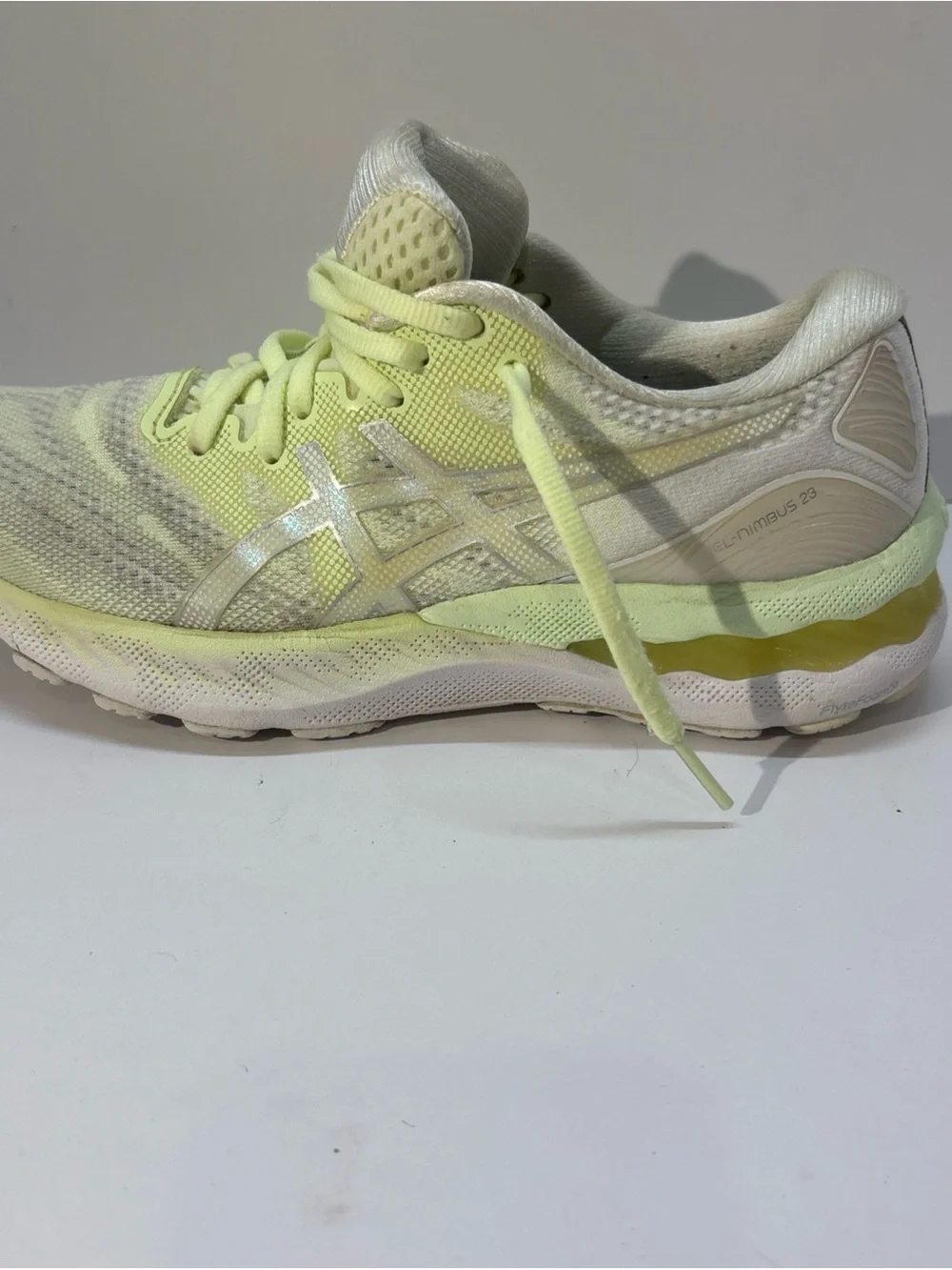 Asics Women's Running Shoe - Light Yellow and Cream size 7.5